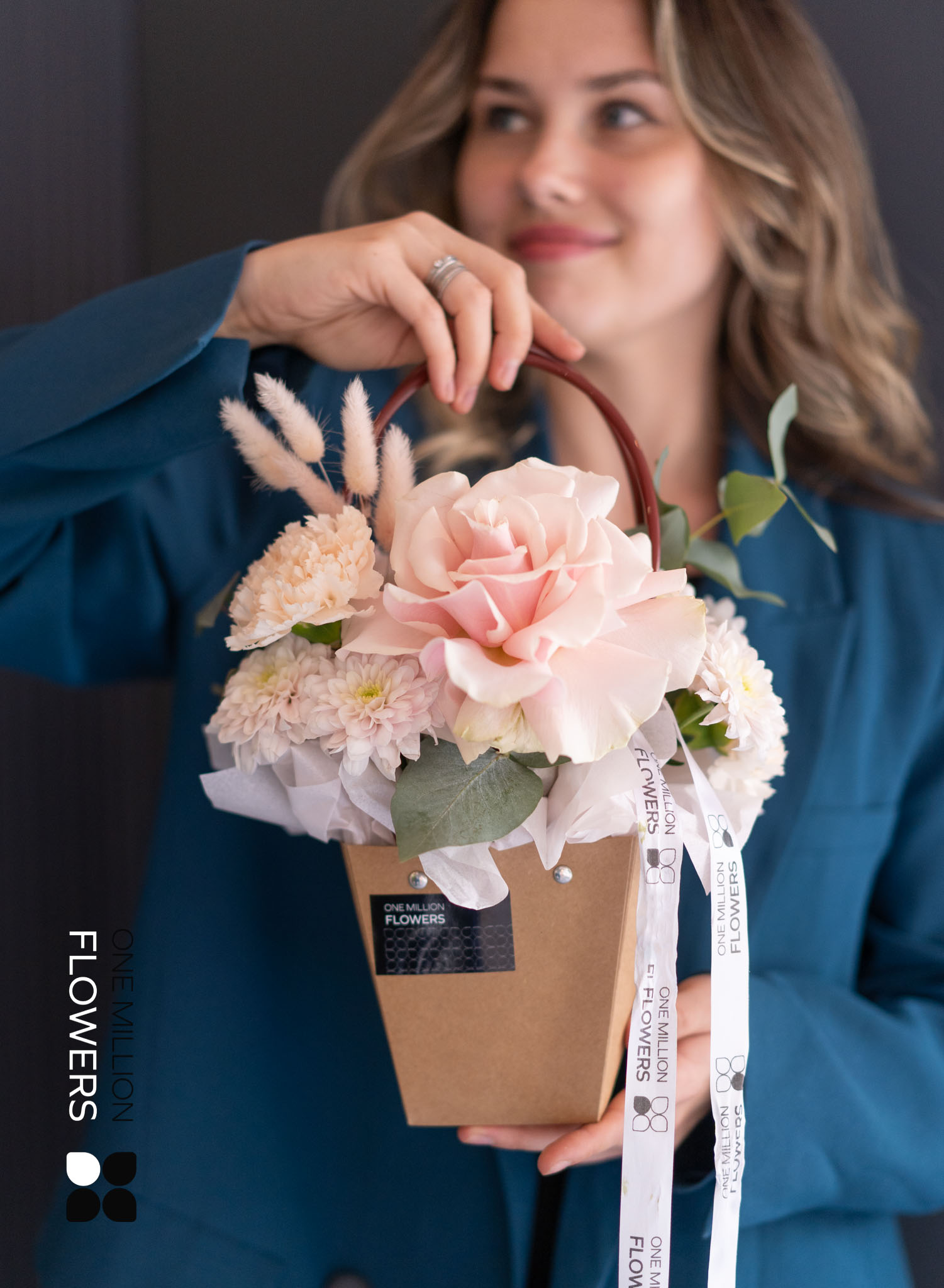 Ночные огни Москвы: как живые цветы создают атмосферу уюта и волшебства